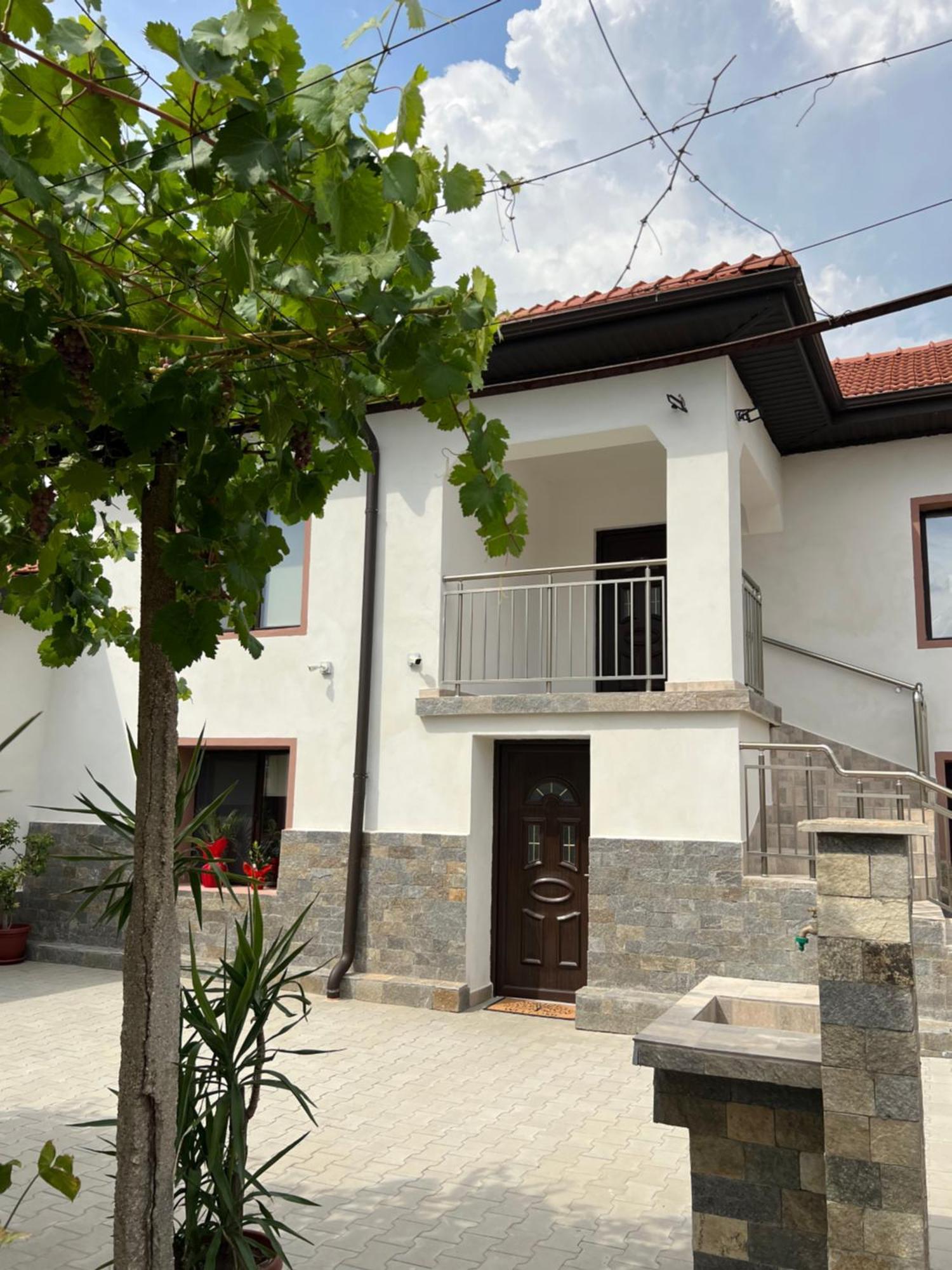 Къща За Гости Бадови Chissarja Exterior foto